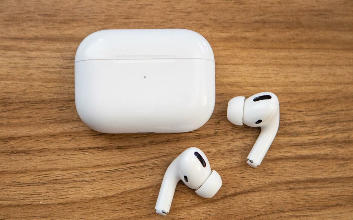 How Successful People Make the Most of Their airpod pro case for men: 10 Things I Wish I’d Known Earlier